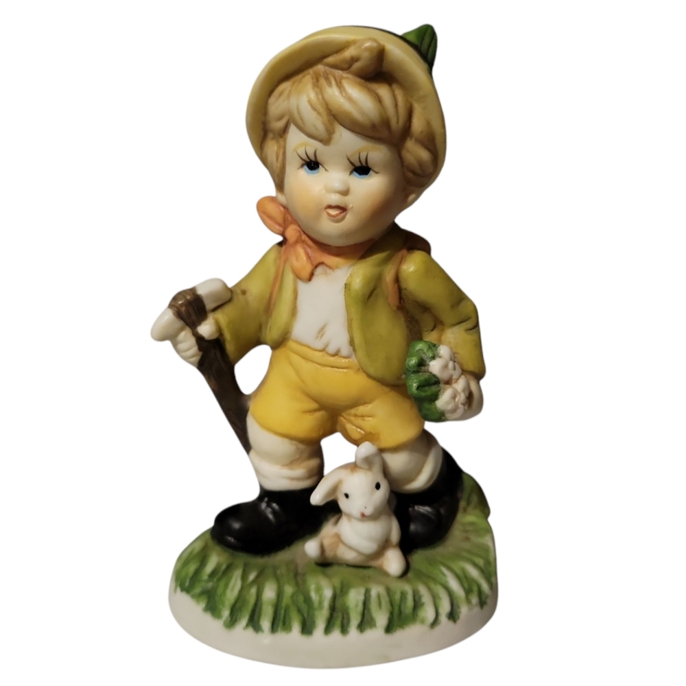 Vtg Handgemalt Porcelain Hand Painted Figurine Boy Easter Rabbit Backpack Hiking